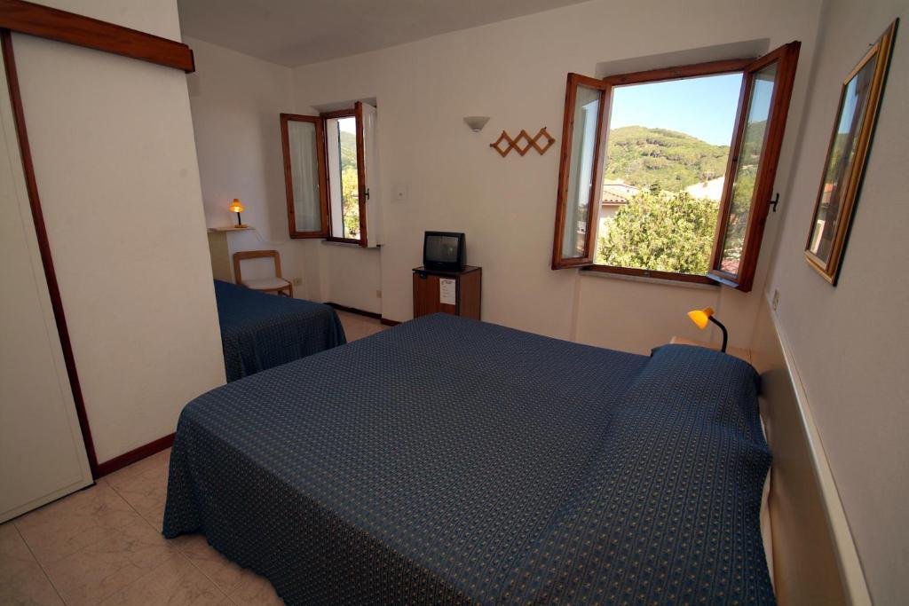 Hotel Anselmi Marciana Marina  Zimmer foto
